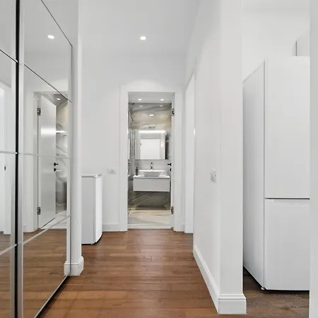 Victoriei Luxury Apartment Bucharest