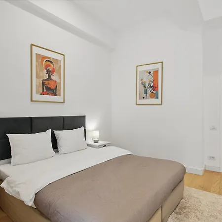 Victoriei Luxury Апартаменти *
