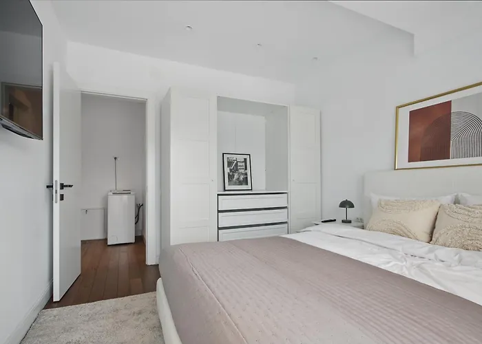 Victoriei Luxury * بوخارست