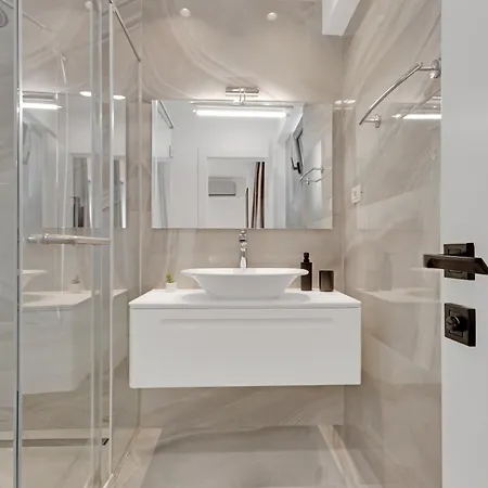 Victoriei Luxury Apartament Bucureşti